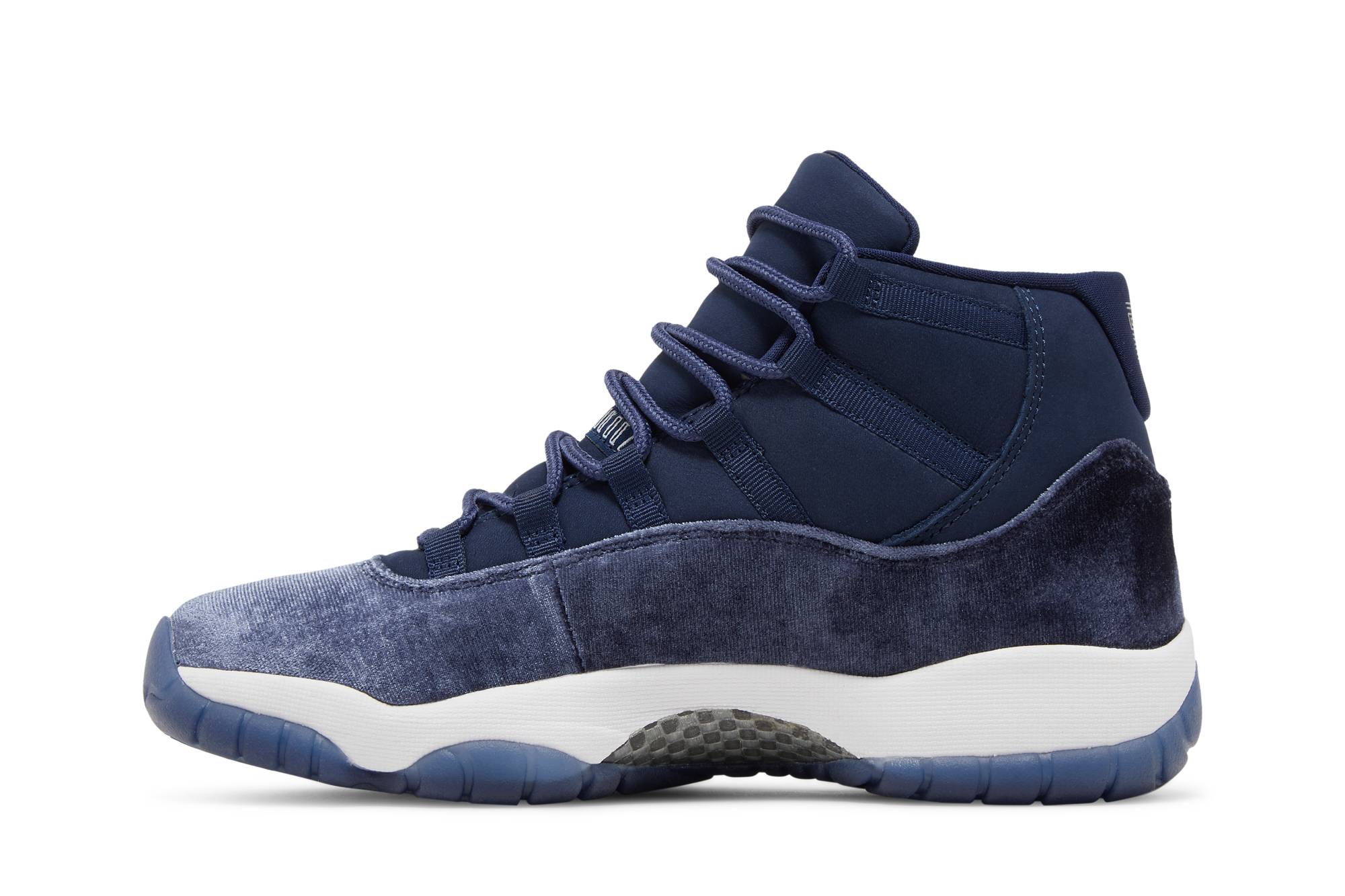 Air Jordan 11 Velvet ‘Midnight Navy’ AR0715-441 - Image 4
