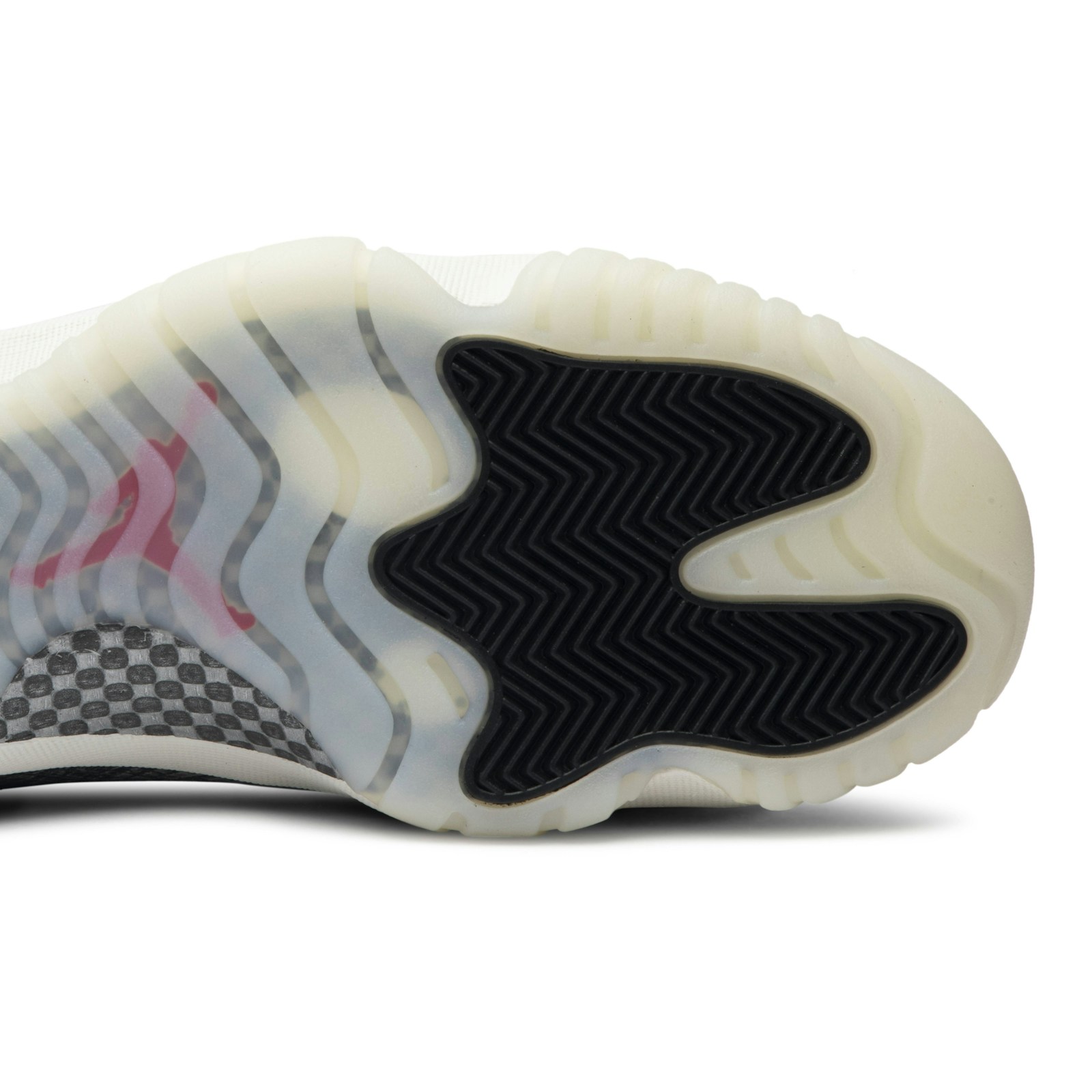 Air Jordan 11 Retro Low ‘Light Bone Snakeskin’ CD6846-002 - Image 4