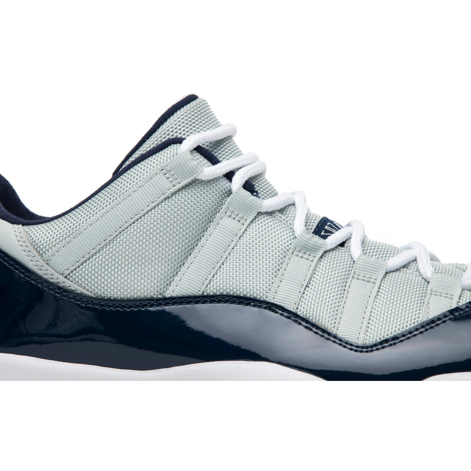 Air Jordan 11 Retro Low ‘Georgetown’ 528895-007 - Image 2