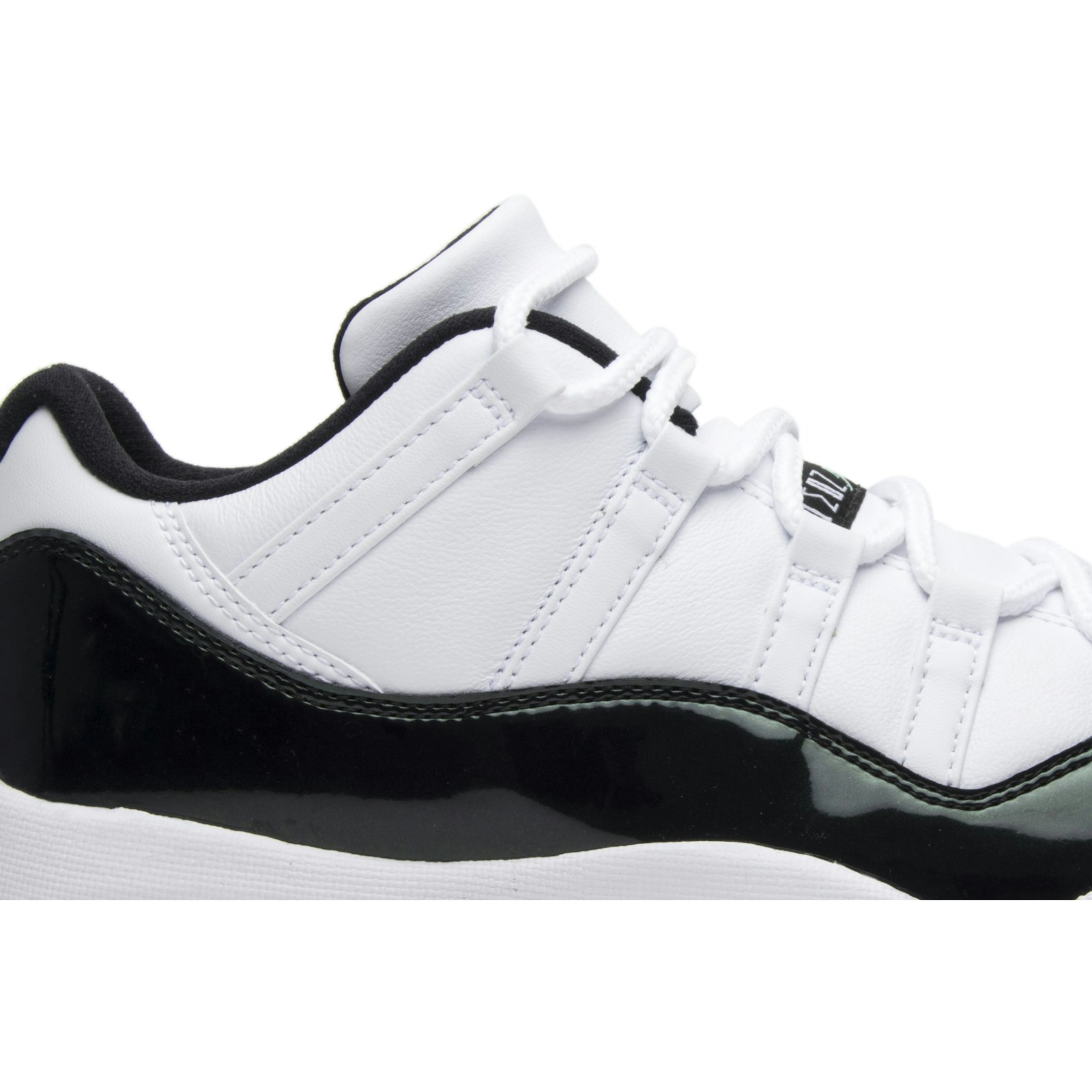 Air Jordan 11 Retro Low ‘Emerald’ 528895-145 - Image 2