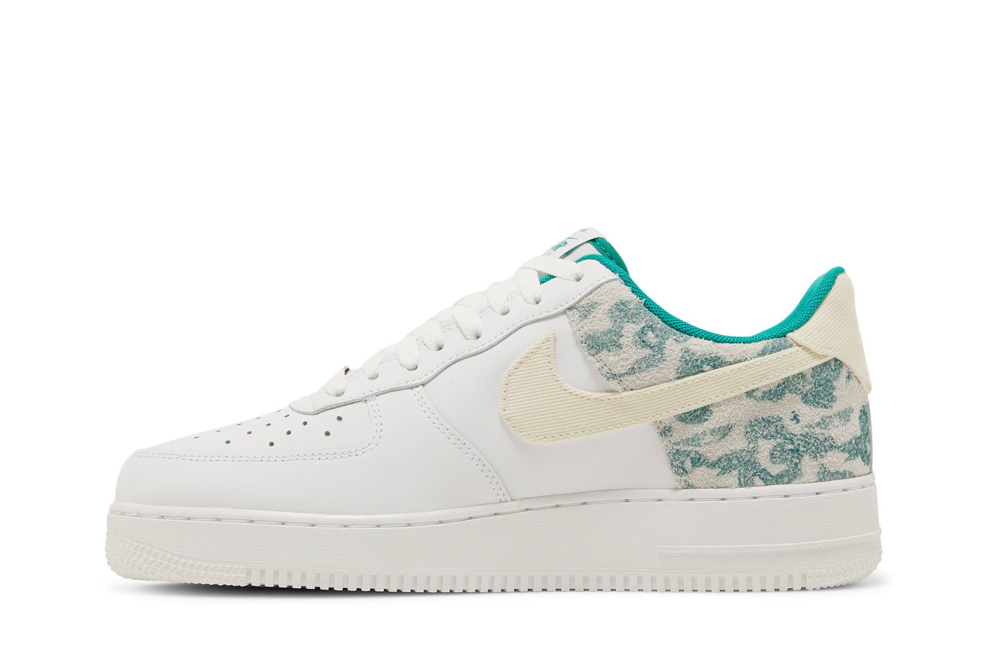 Nike Air Force 1 ’07 LV8 ‘Neptune Green Camo’ DX3365-100 - Image 3