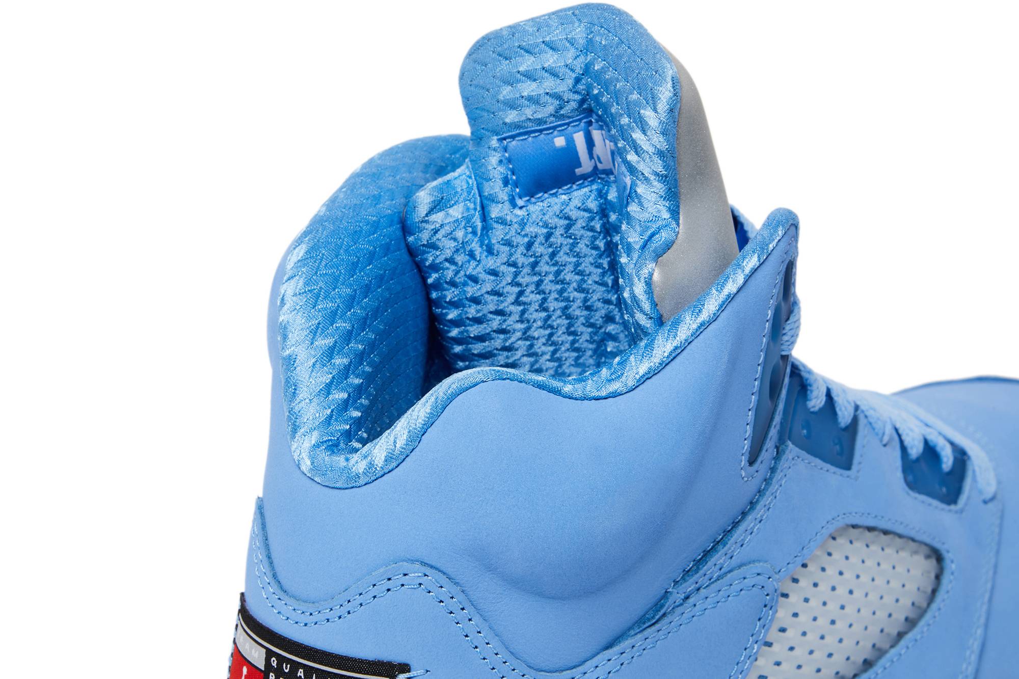 Air Jordan 5 ‘UNC’ DV1310-401 - Image 2