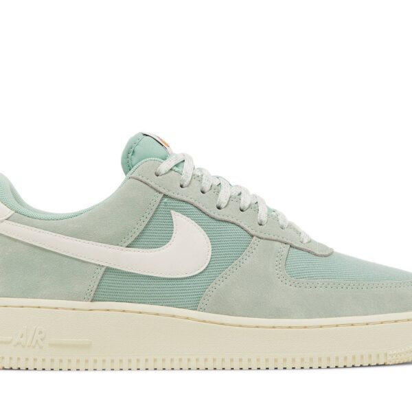 Nike Air Force 1 Low ‘Enamel Green’ DO9801-300