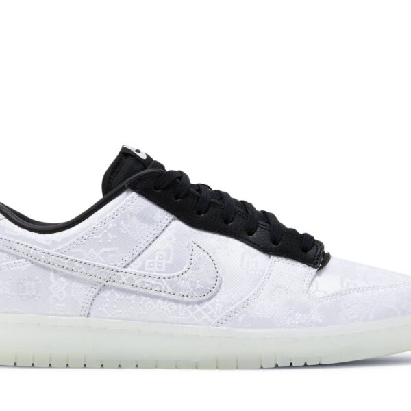 Fragment Design x CLOT x Nike Dunk Low ’20th Anniversary’ FN0315-110