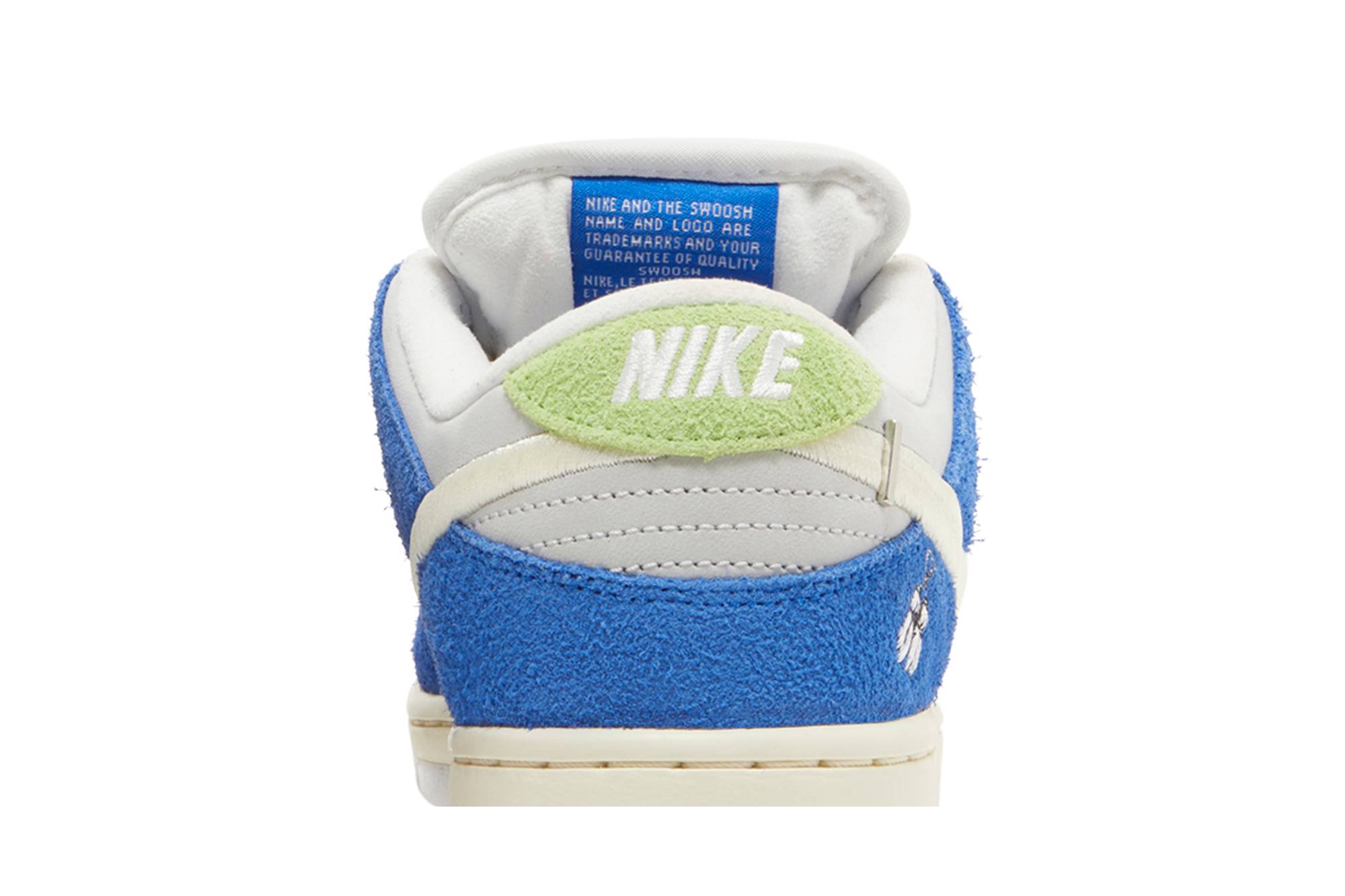 Fly Streetwear x Nike SB Dunk Low DQ5130-400 - Image 8