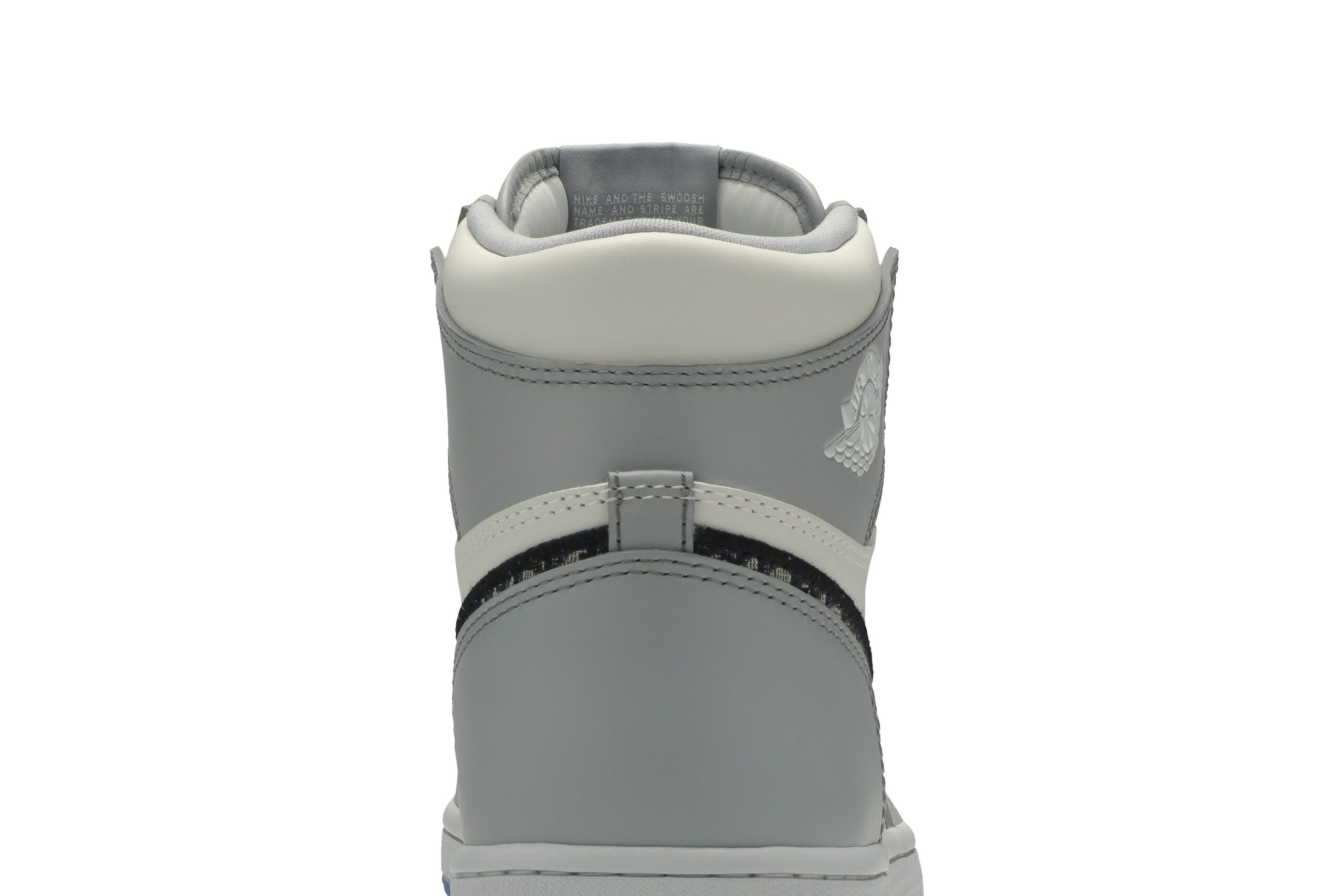 Dior x Air Jordan 1 High ‘Wolf Grey’ CN8607-002 - Image 7