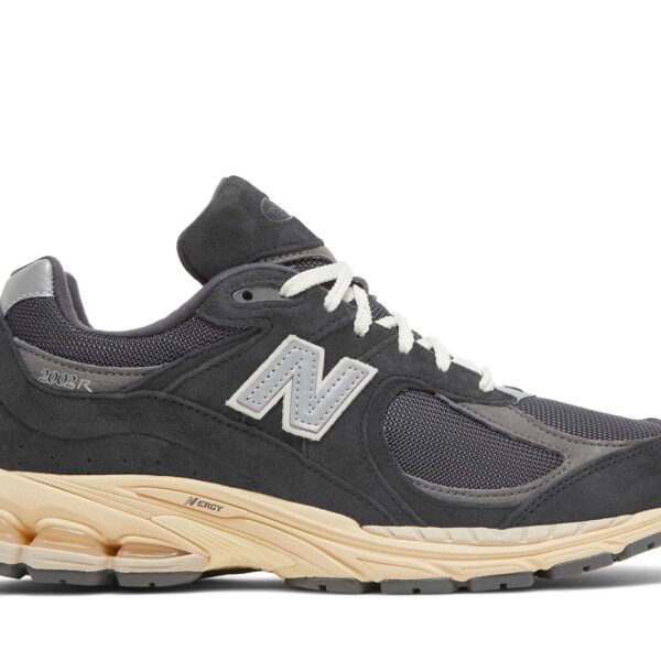 New Balance 2002R Black Dark Grey M2002RHO