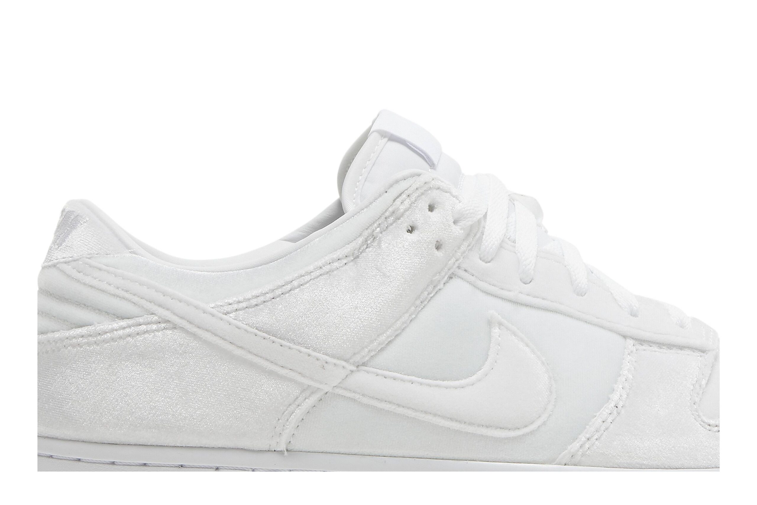 Nike Dunk Low x Dover Street Market ‘Triple White’ DH2686-100 - Image 2