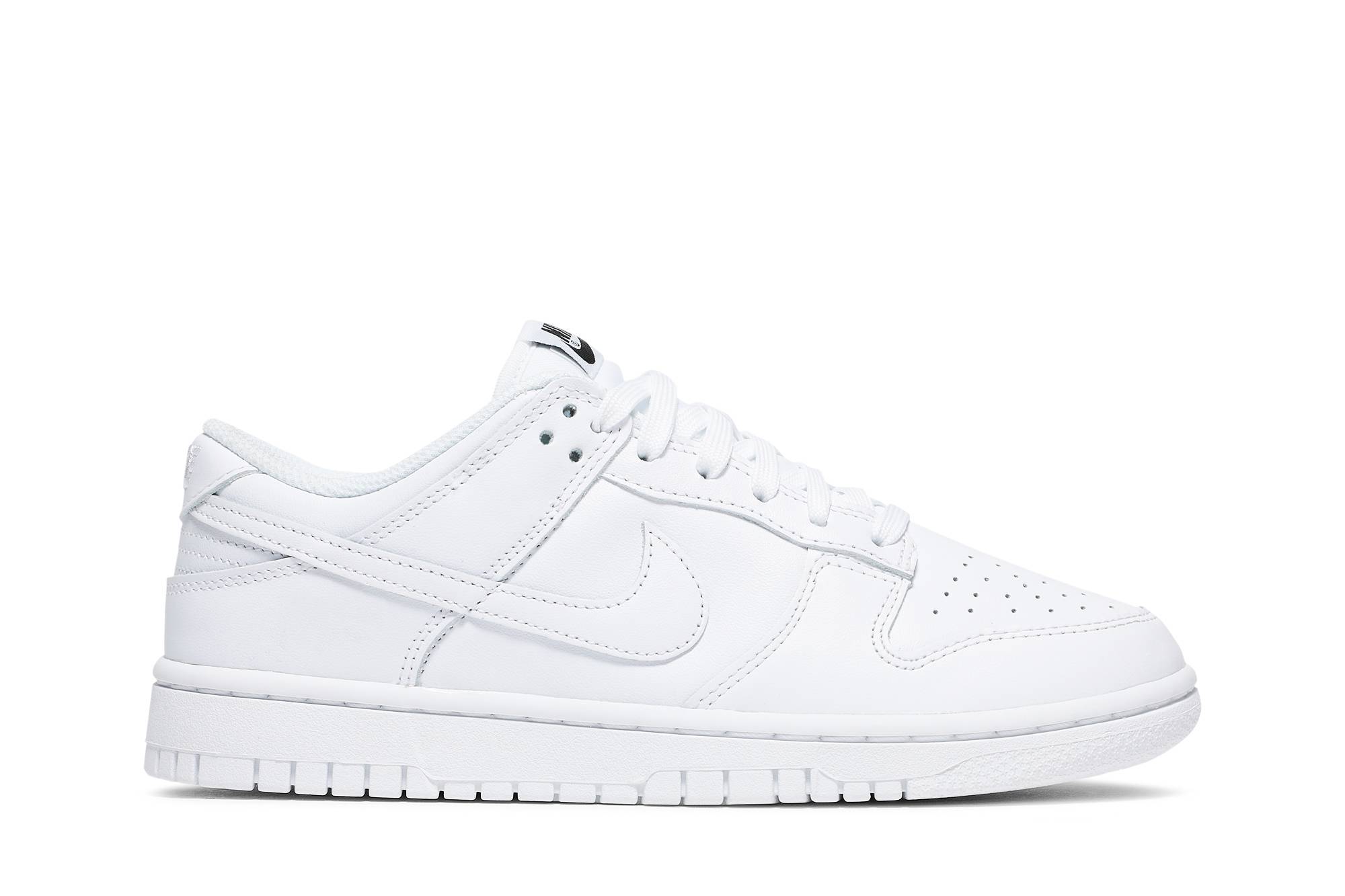 Nike Dunk Low ‘Triple White’ DD1503-109