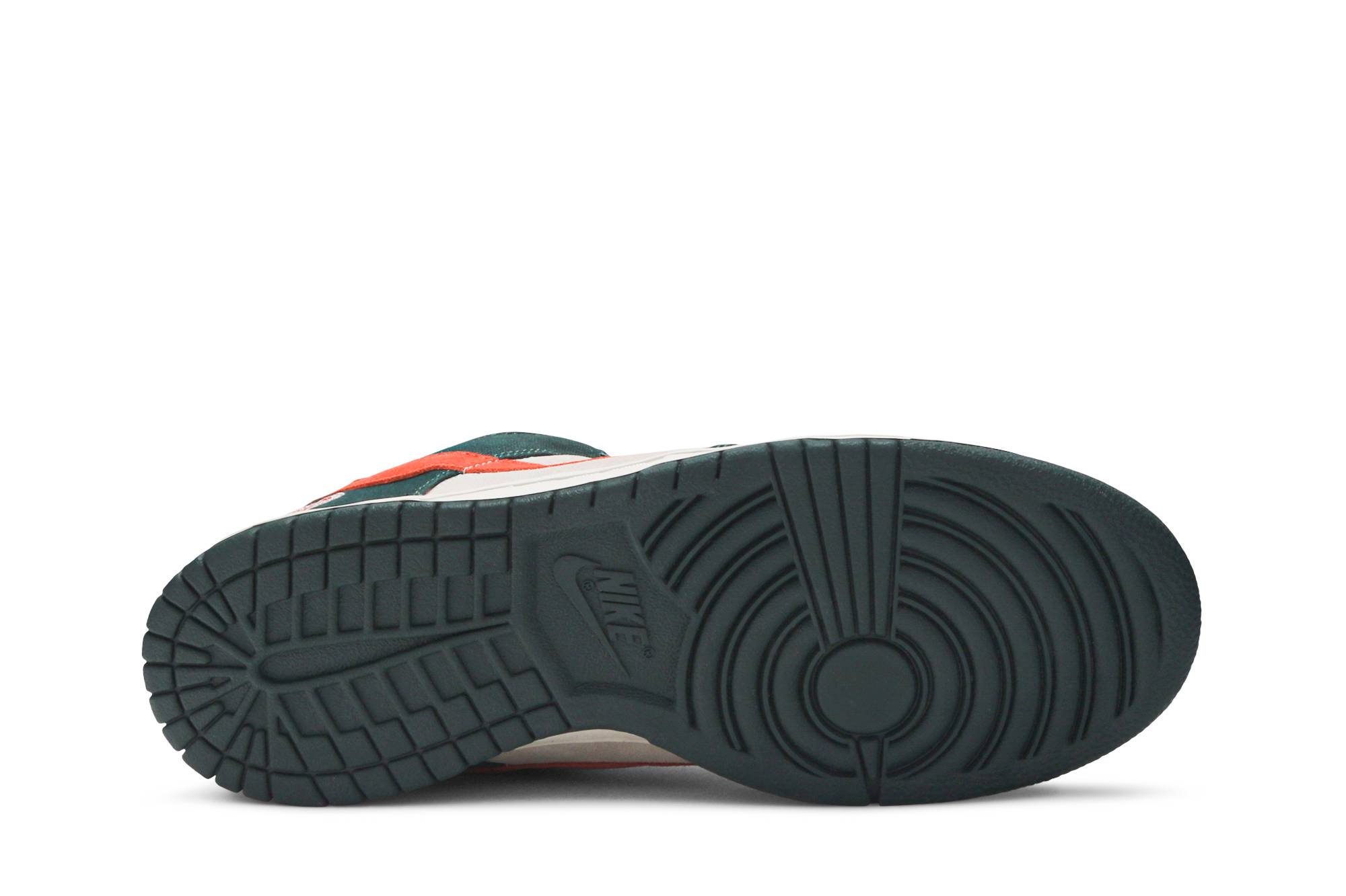 Nike SB Dunk Low Pro ‘Eire’ 304292-185 - Image 4