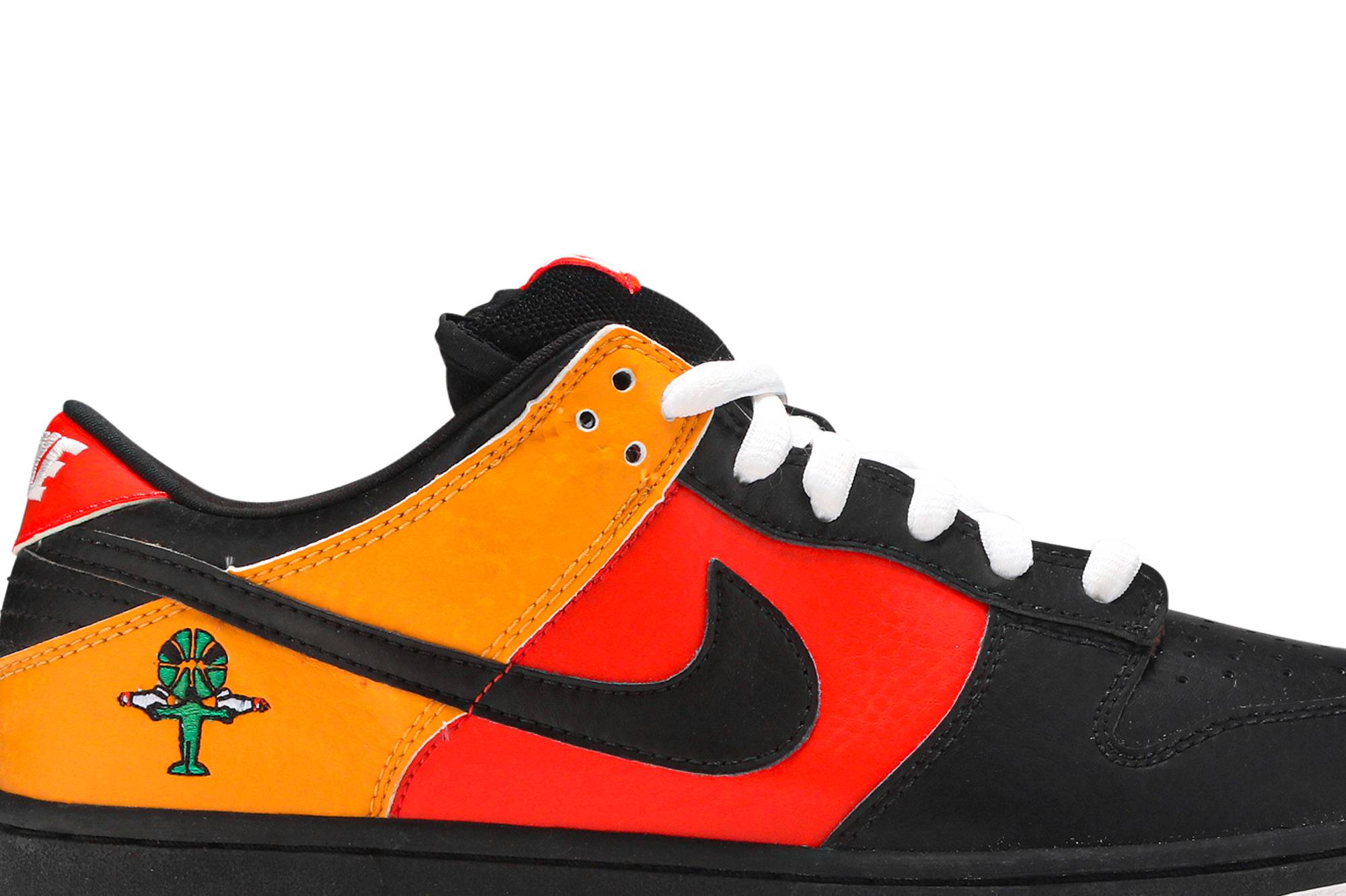 Nike SB Dunk Low Pro ‘Raygun Away’ 304292-803 eVW - Image 2