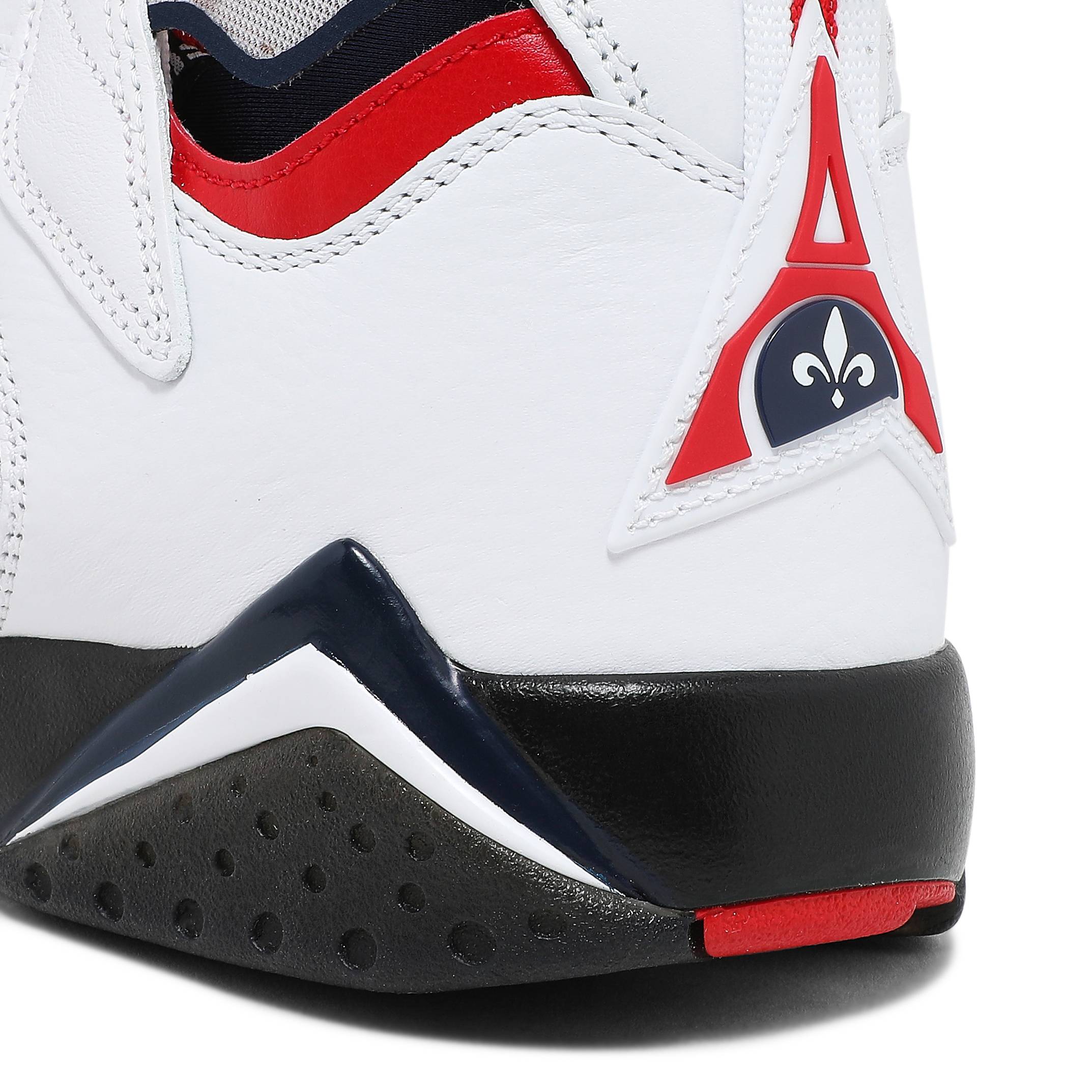 Paris Saint-Germain x Air Jordan 7 Retro ‘White’ CZ0789-105 - Image 2