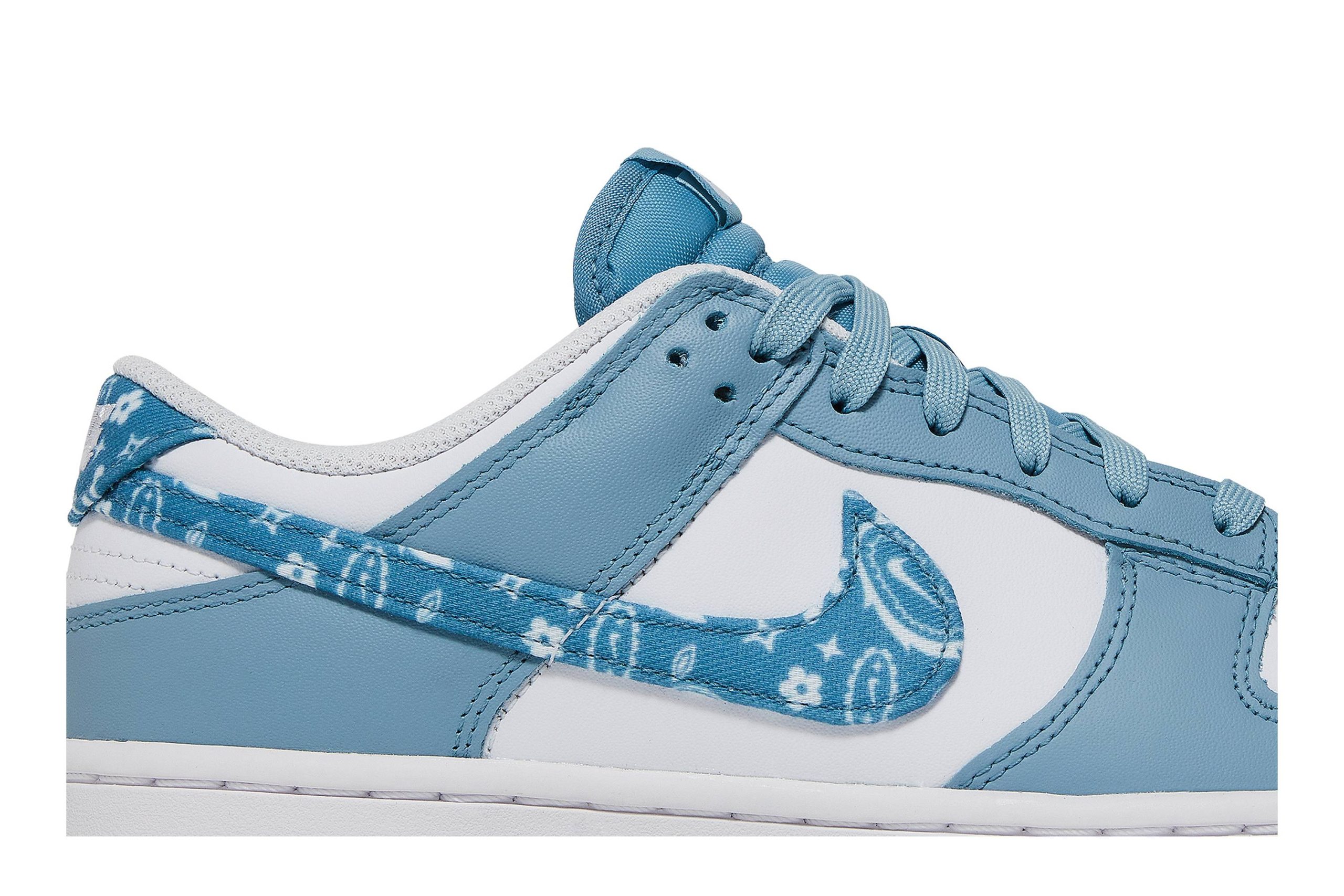 Nike Dunk Low ‘Blue Paisley’ DH4401-101 - Image 3