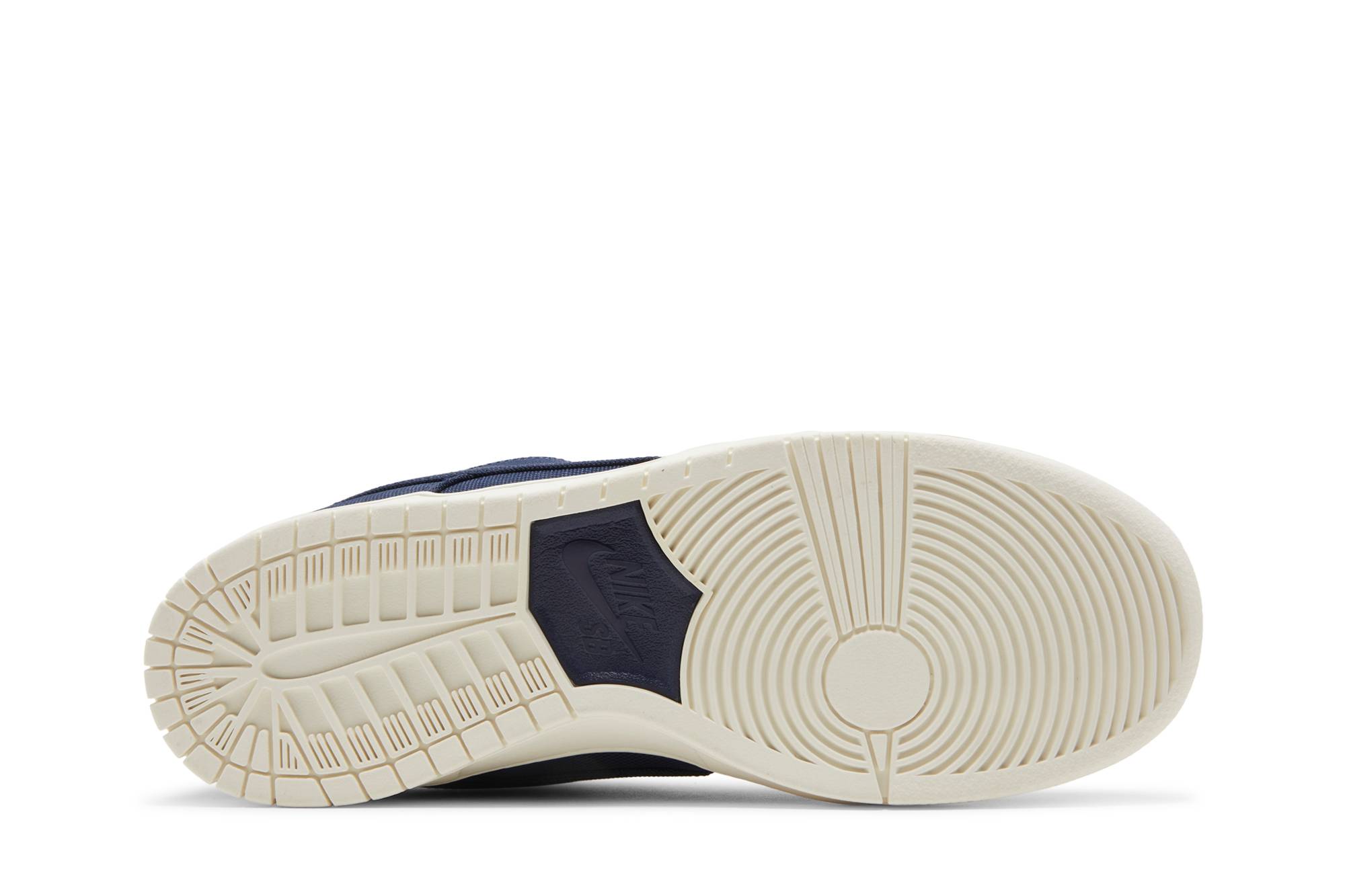 Nike SB Dunk Low Pro ‘Midnight Navy Desert Ochre’ DX6775-400 fKZ - Image 4