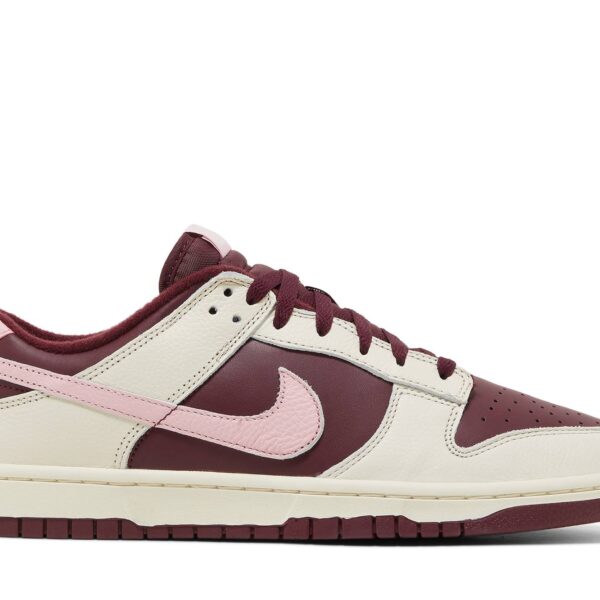 Nike Dunk Low ‘Valentine’s Day’ (2023) DR9705-100