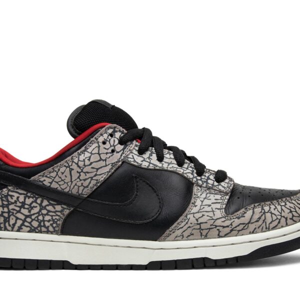 Nike SB Dunk Low Pro x Supreme ‘Black Cement’ 304292-131