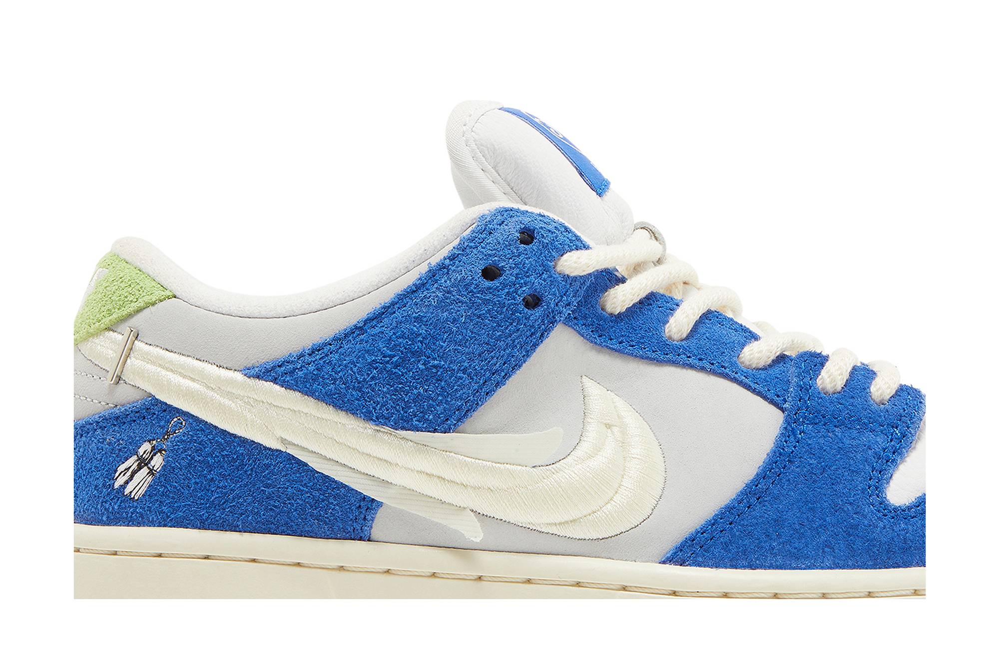 Nike SB Dunk Low x Fly Streetwear DQ5130-400 - Image 3