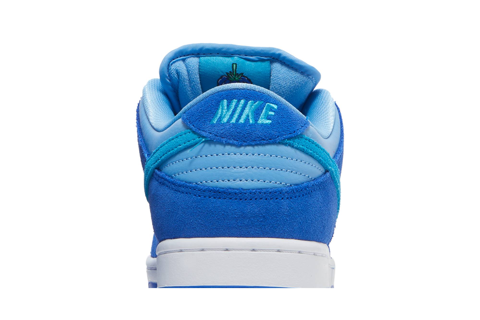 Nike SB Dunk Low ‘Blue Raspberry’ DM0807-400 - Image 7