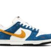 Nike Dunk Low x Kasina ’80s Bus’ [also worn by Wang Yibo] CZ6501-100