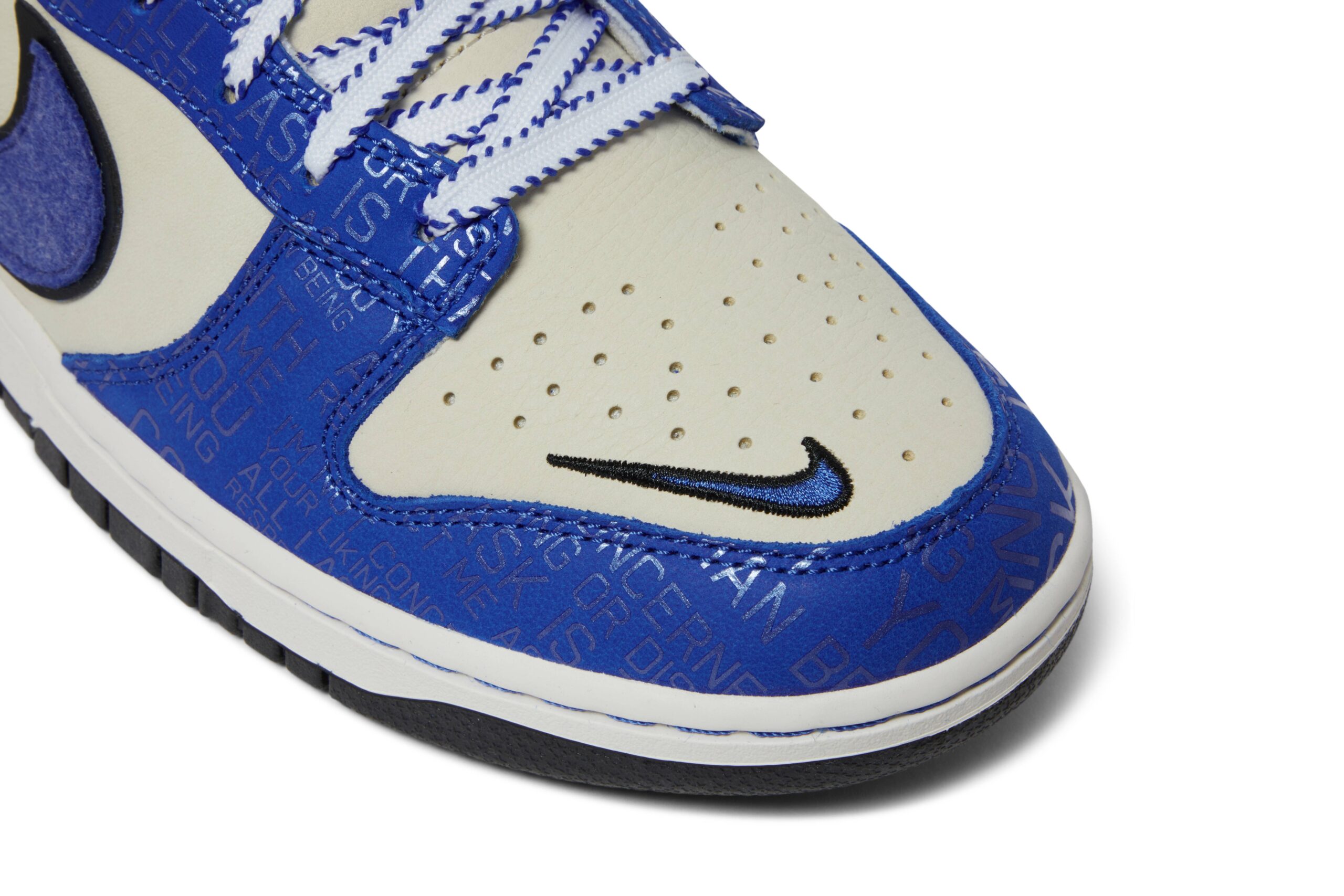 Nike Dunk Low ‘Jackie Robinson’ DV2122-400 - Image 2