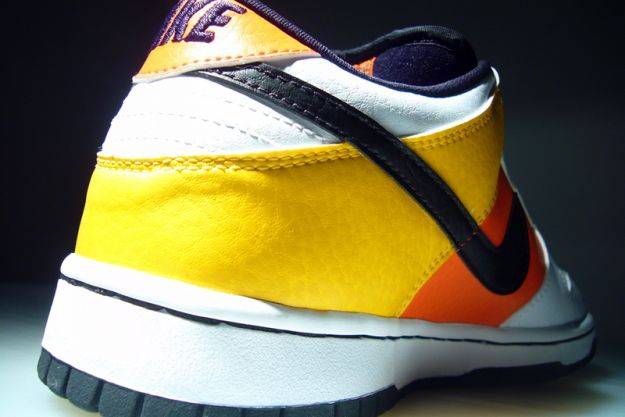 Nike SB Dunk Low Pro ‘Raygun Home’ 304292-802 sml - Image 6