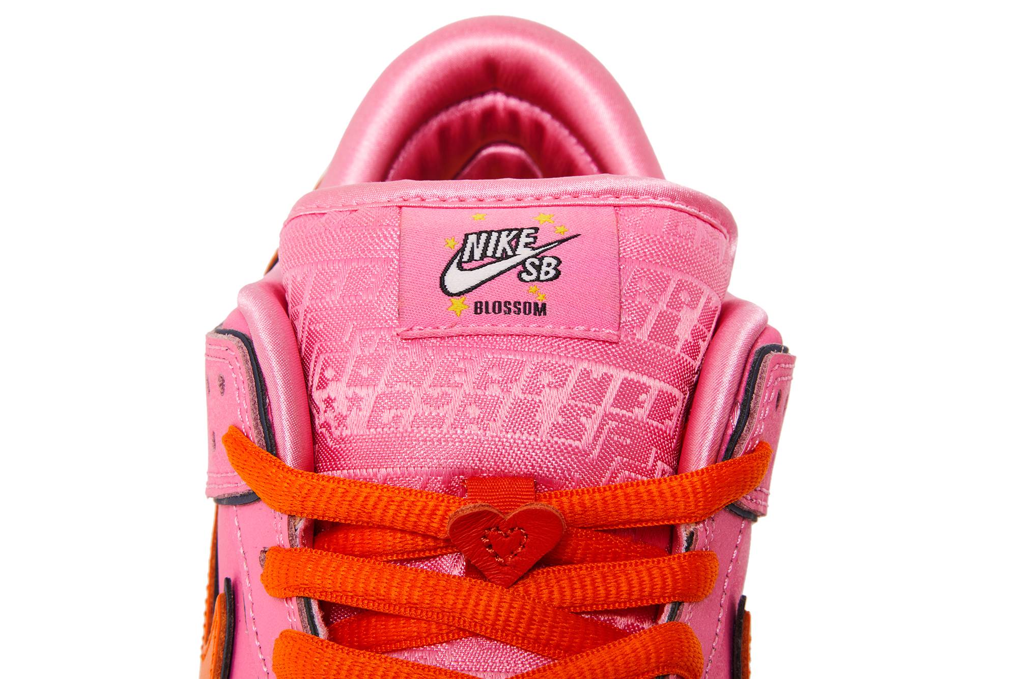 The Powerpuff Girls x Nike Dunk Low Pro SB QS ‘Blossom’ FD2631-600 - Image 10