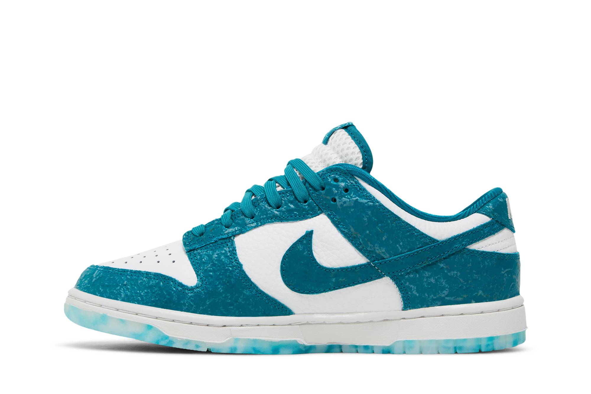 Nike Dunk Low ‘Ocean’ DV3029-100 - Image 3