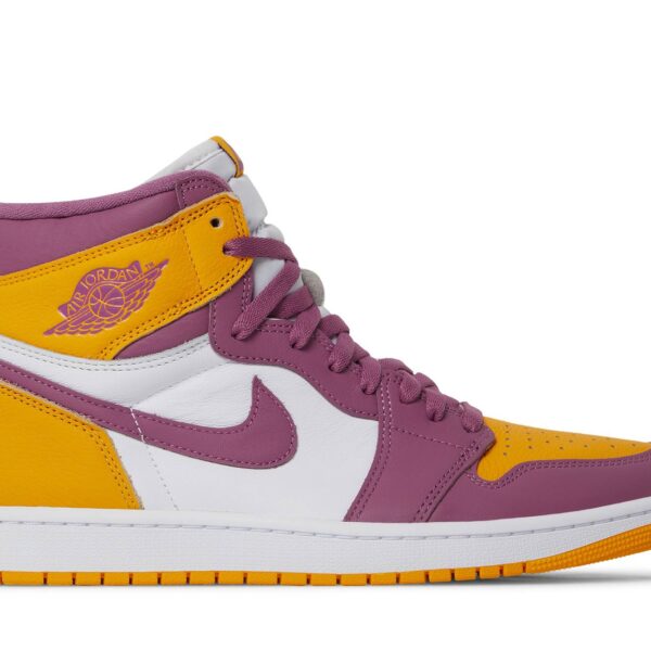 Air Jordan 1 High OG ‘Brotherhood’ [also worn by BTS Jungkook] 555088-706