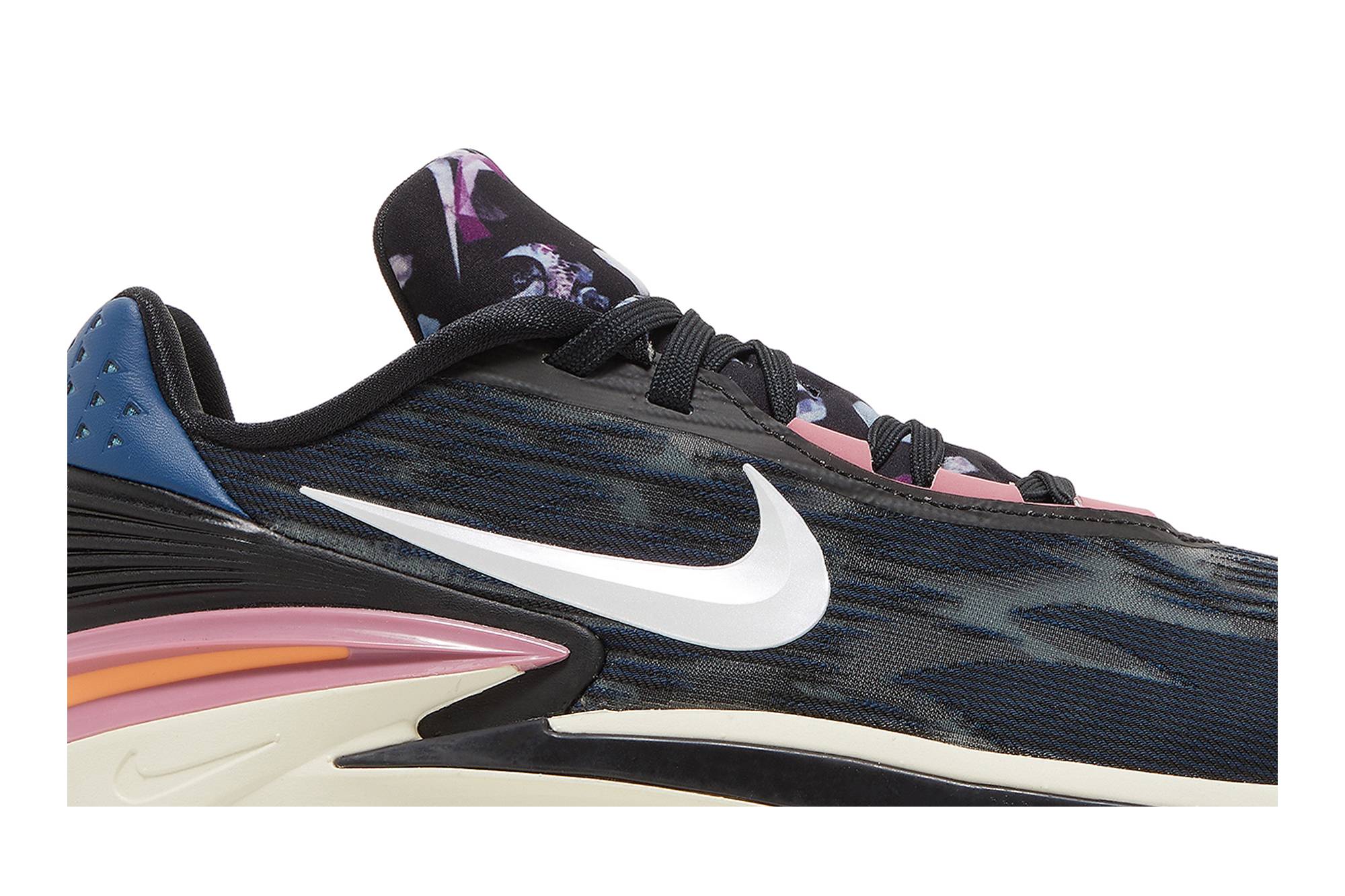 Nike Air Zoom GT Cut 2 ‘Black Desert Berry’ DJ6015-003 - Image 2