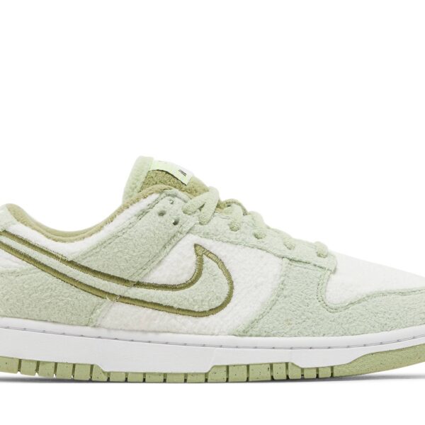 Nike Dunk Low ‘Fleece – Honeydew’ DQ7579-300 RPr