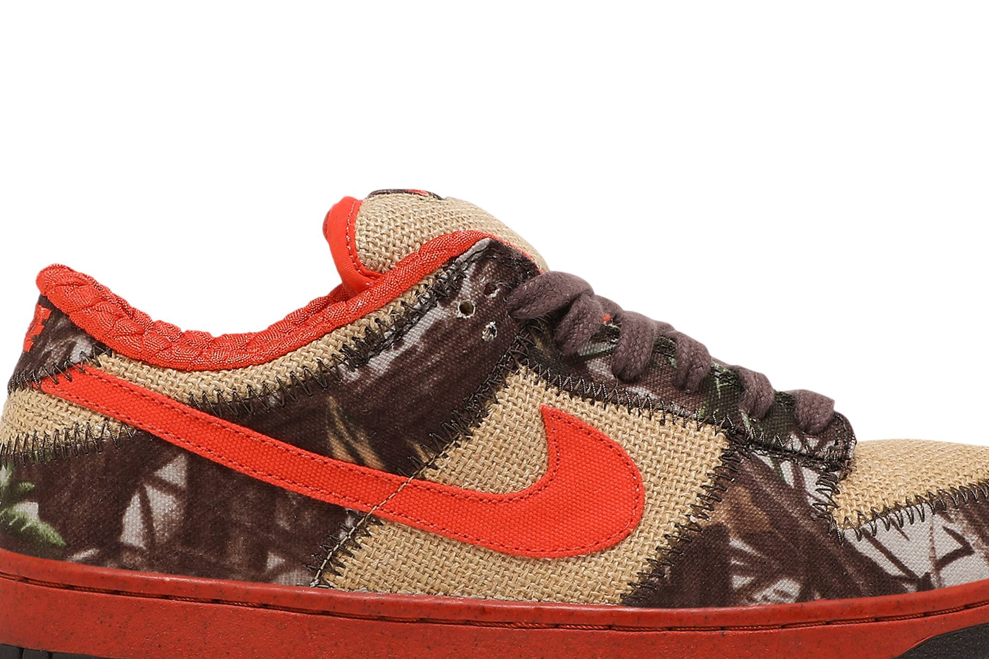 Nike SB Dunk Low Pro ‘Reese Forbes Hunter’ 304292-281 - Image 2