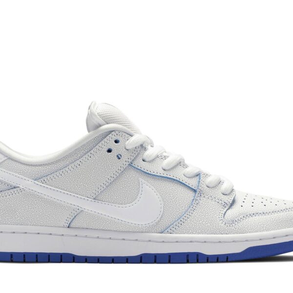 Nike Dunk Low Premium SB ‘Cracked Leather’ CJ6884-100