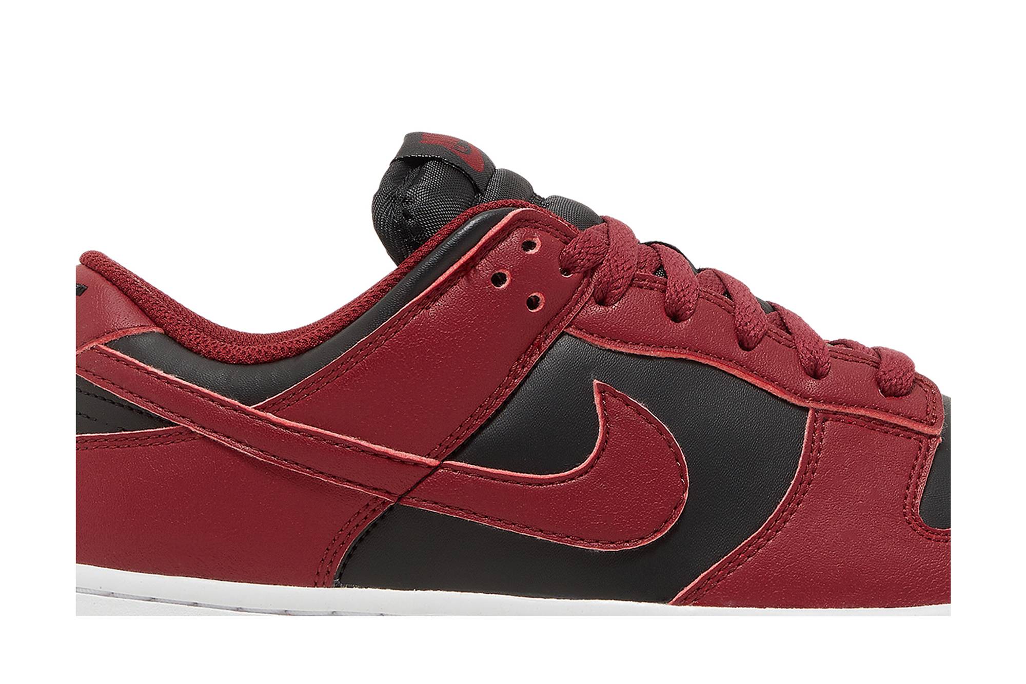 Nike Dunk Low Next Nature ‘Team Red Black’ DN1431-002 - Image 2