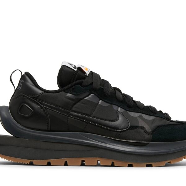 sacai x Nike VaporWaffle ‘Black Gum’ DD1875-001