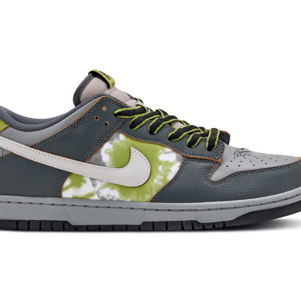 Nike SB Dunk Low x HUF ‘Wait, What!’ FD8775-002