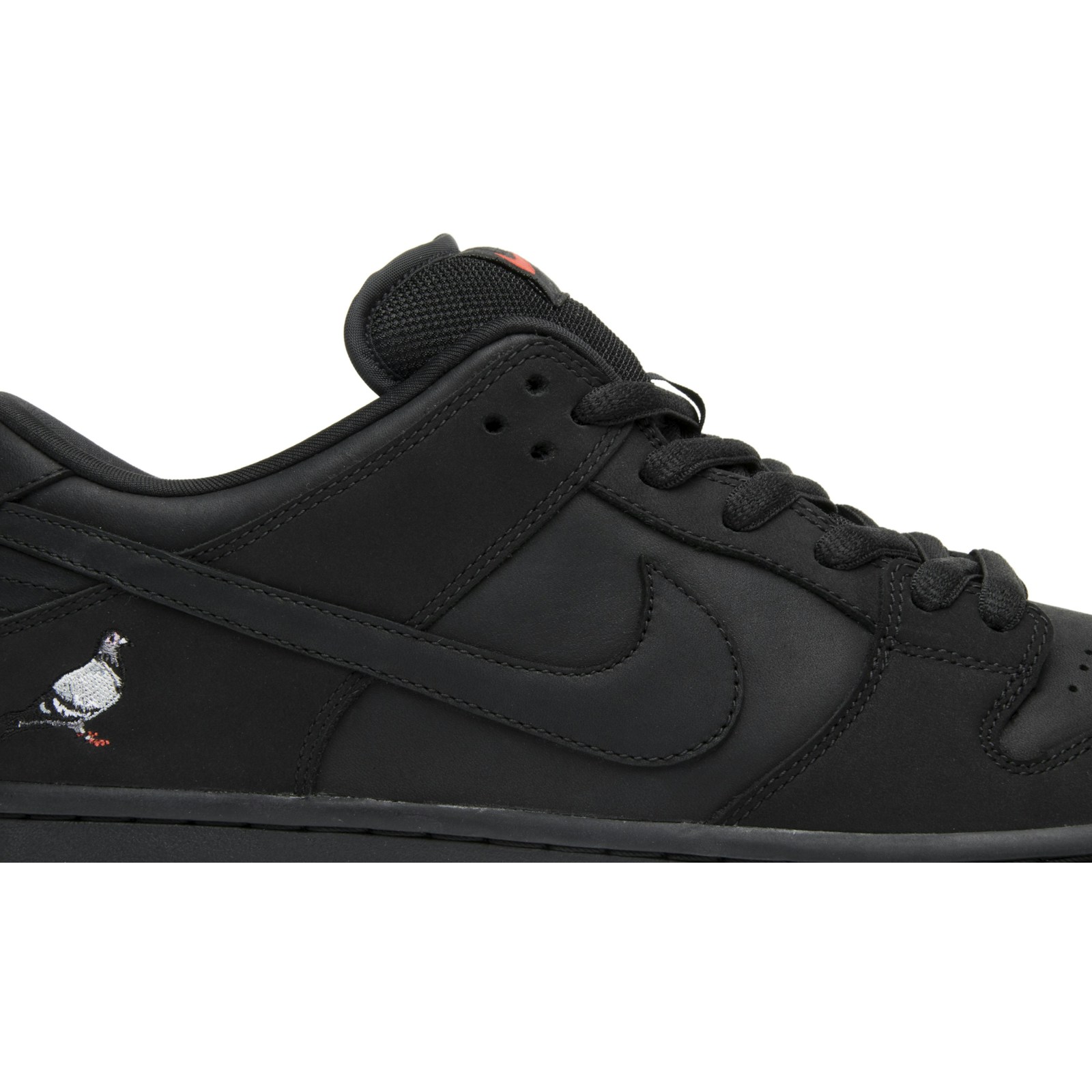 Nike SB Dunk Low Pro x Jeff Staple ‘Black Pigeon’ 883232-008 - Image 2