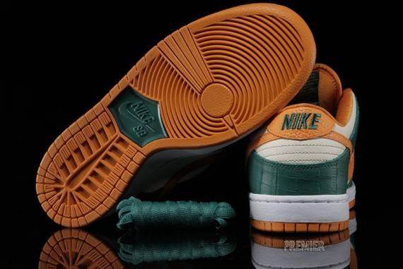 Nike SB Dunk Low Pro ‘Legion Pine’ 304292-383 - Image 6